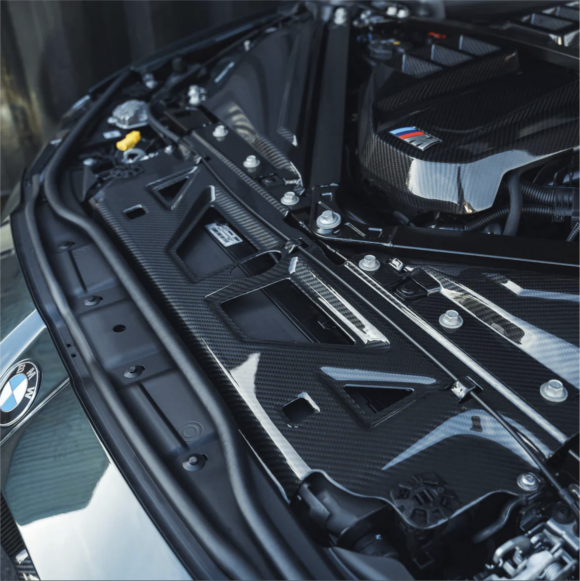 BMW G8X OEM Style Cooling Shroud
